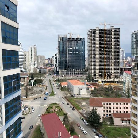 Luxure Apartments Batumi Luaran gambar