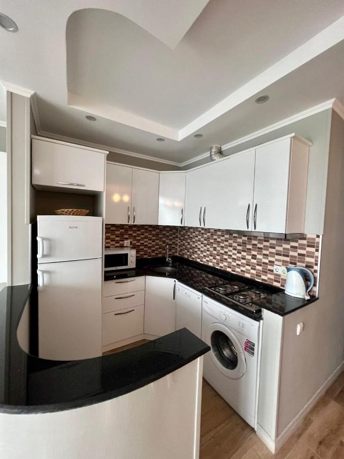 Luxure Apartments Batumi Luaran gambar