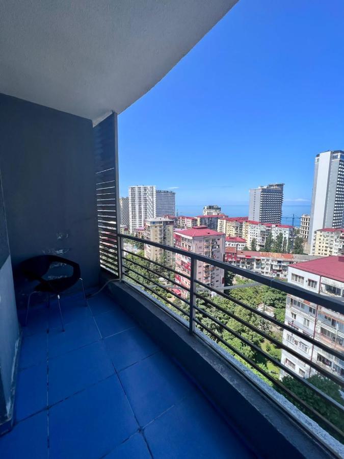 Luxure Apartments Batumi Luaran gambar