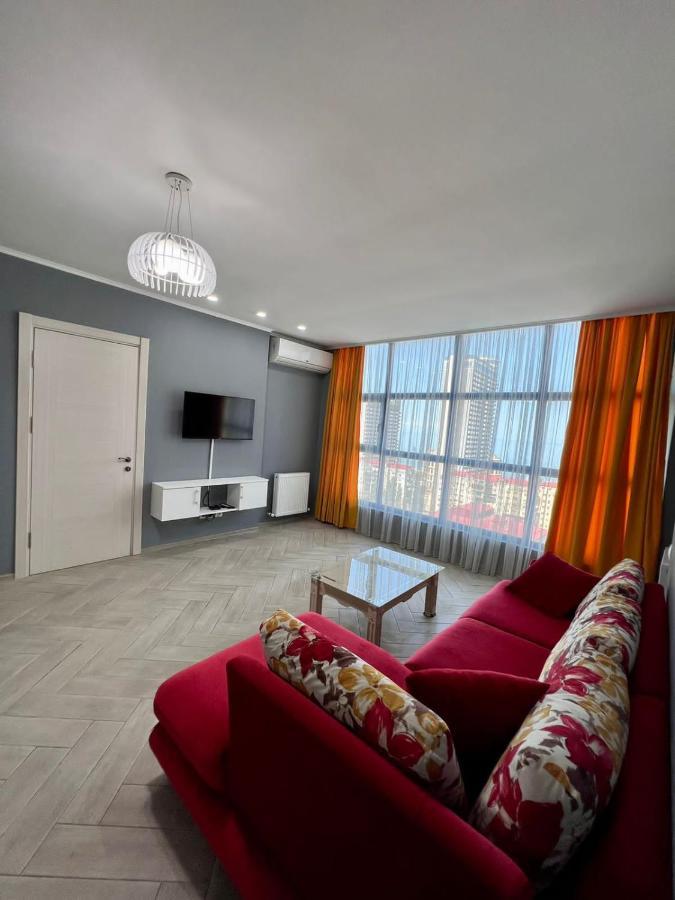 Luxure Apartments Batumi Luaran gambar