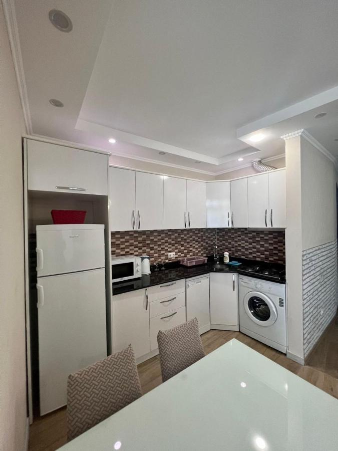 Luxure Apartments Batumi Luaran gambar