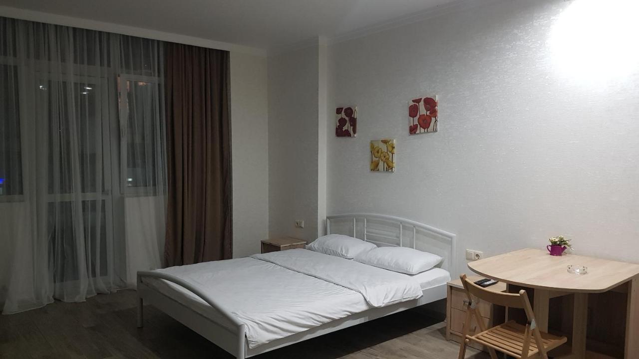 Luxure Apartments Batumi Luaran gambar